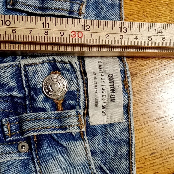 COTTON ON Jean Shorts Womens 4 BLUE HIGH RISE MOM Spring Summer Distressed Beach - Picture 5 of 7